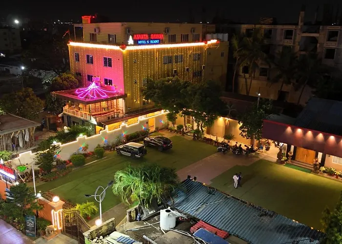 Hotel Ananta Sayana